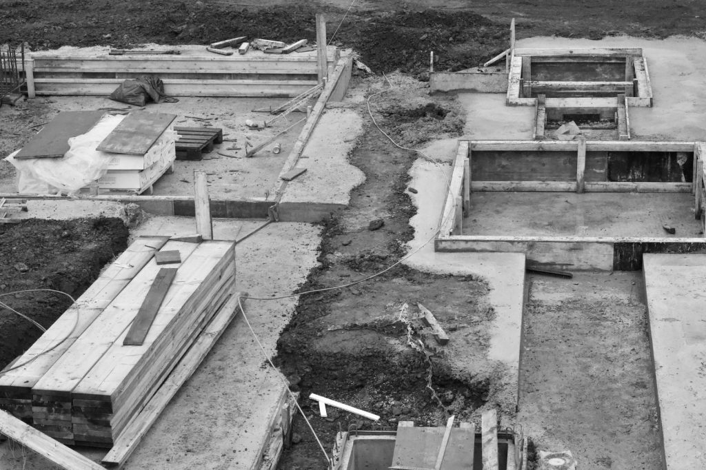 Chantier de fondations, aucune construction achevée